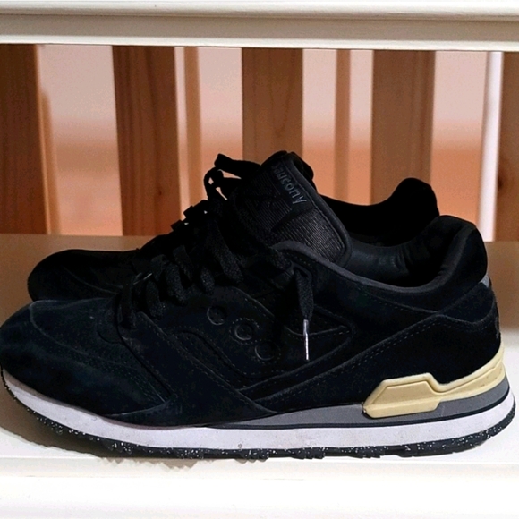 SAUCONY + Club Monaco COURAGEOUS Sneakers - Picture 1 of 6